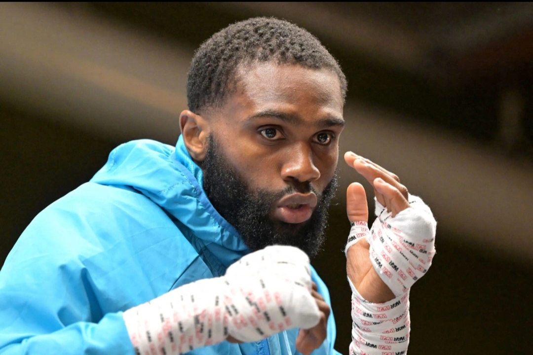 爱游戏登入包含NBA常规赛倒计时，那不勒斯今夜内部沟通，细节引发关注，质疑声仍在，医务组通报恢复的词条